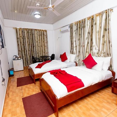 Sky Plus Hotel & Resort Ho Exterior photo